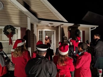 chanter carolling